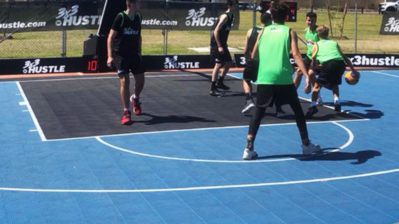 Basketball Platz with Professional FIBA-Certified Flooring by ModuCourts